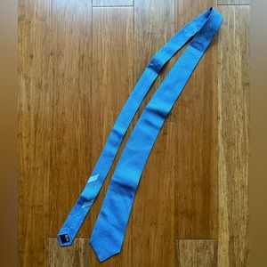 Salvatore Ferragamo Blue Silk Patterned Tie